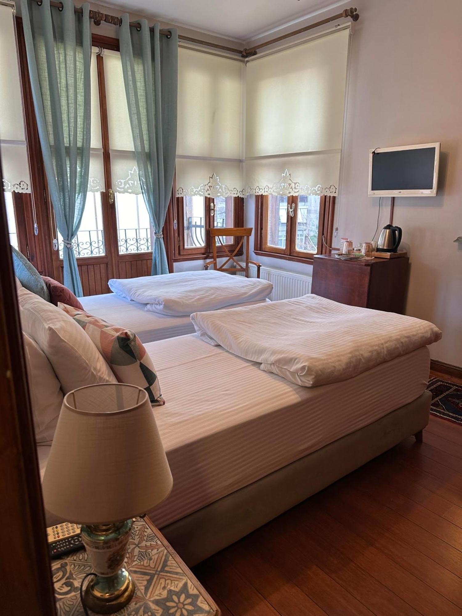 Standard Double or Twin Room Balcony