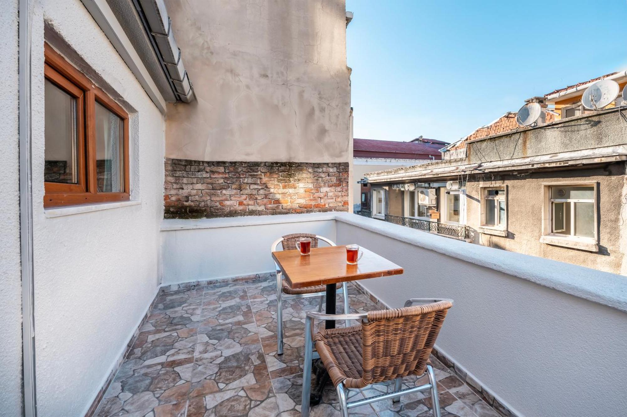 Deluxe Double Room Balcony