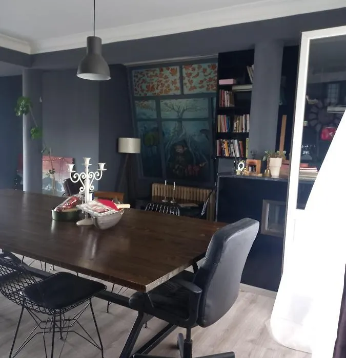 Rent Room-1
