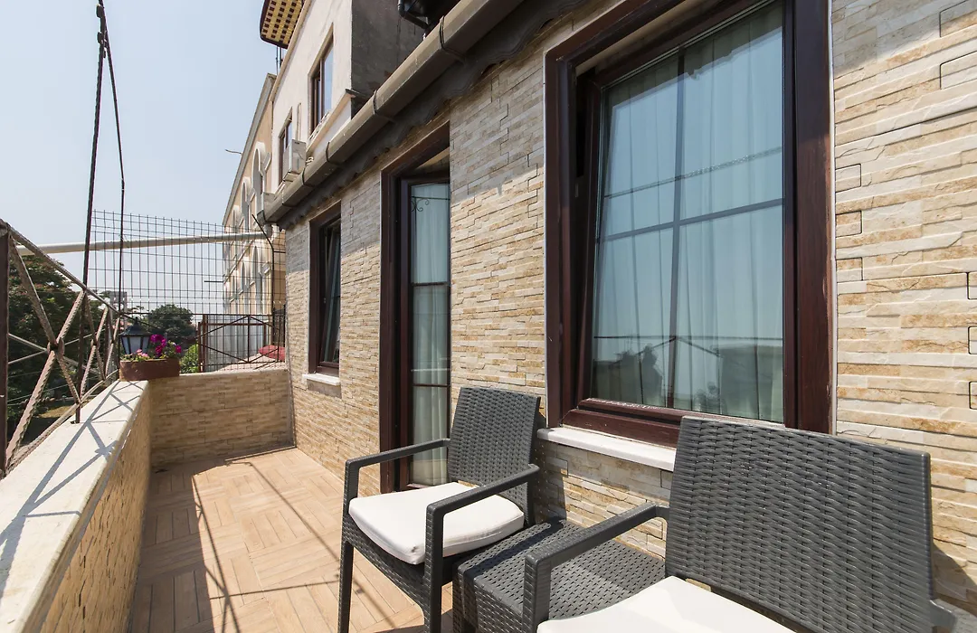 Naz Wooden House Inn-1