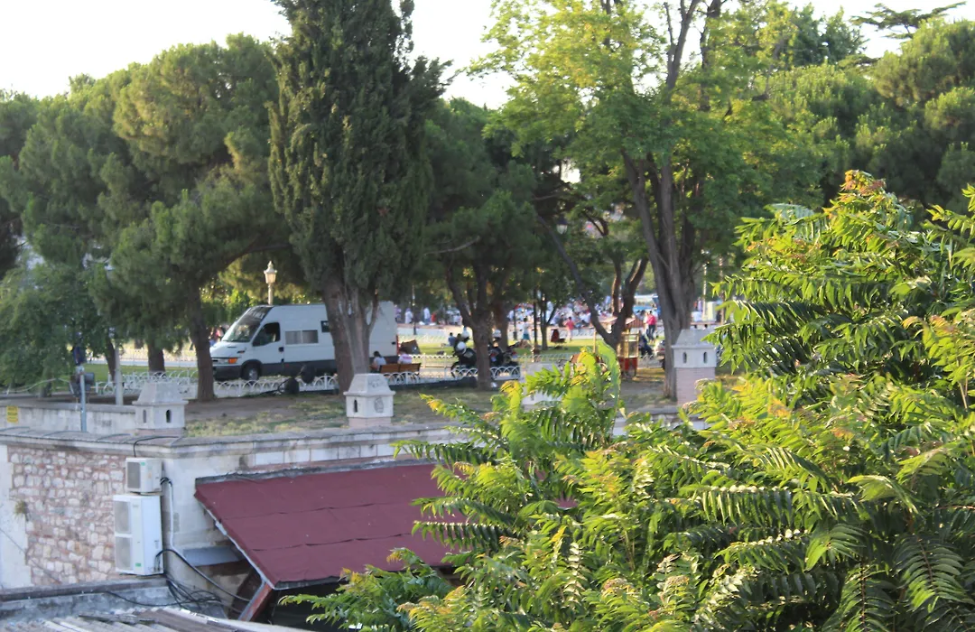 Ararat Hotel-1