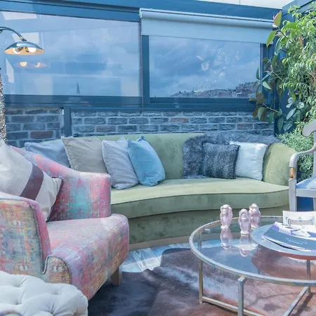 Sky View With Bosphorus & Alexa Smart Home-2