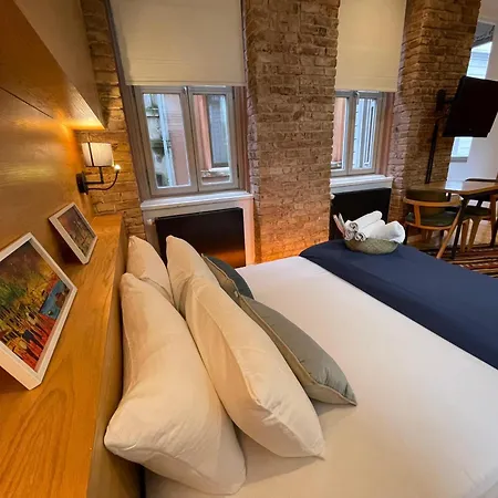Kumbaraci Apartments & Suites-3